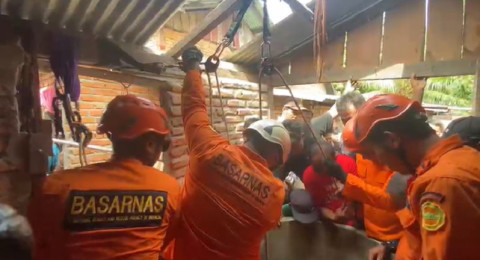 Drama Evakuasi di Dusun Datar, Tim SAR Angkat Jenazah dari Sumur Berbahaya